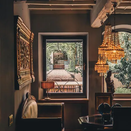 Casa Profumoir - Olfactive Experience